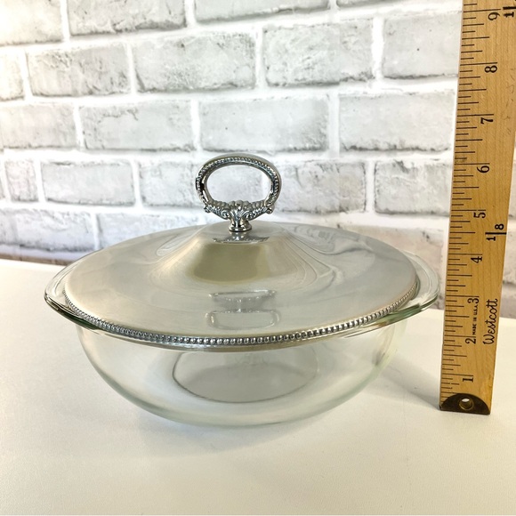 Vintage Pyrex/Beunilum Serving Dish Set - Clear Glass Bowl With Aluminum Cover - Picture 11 of 12